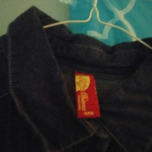 Apple bottom jean shirt - Picture 4 of 4